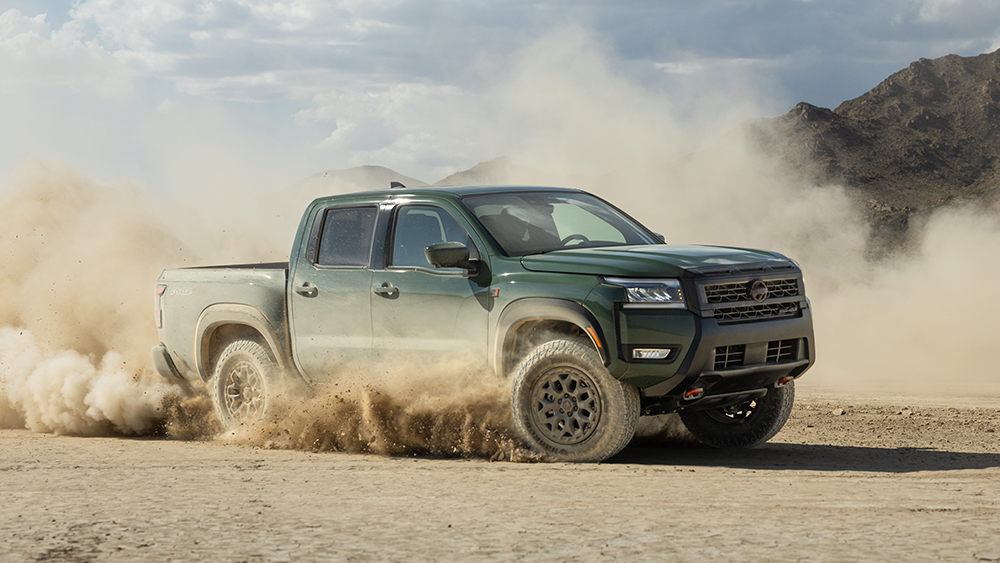 Nissan Pro-4X R kicking up dust
