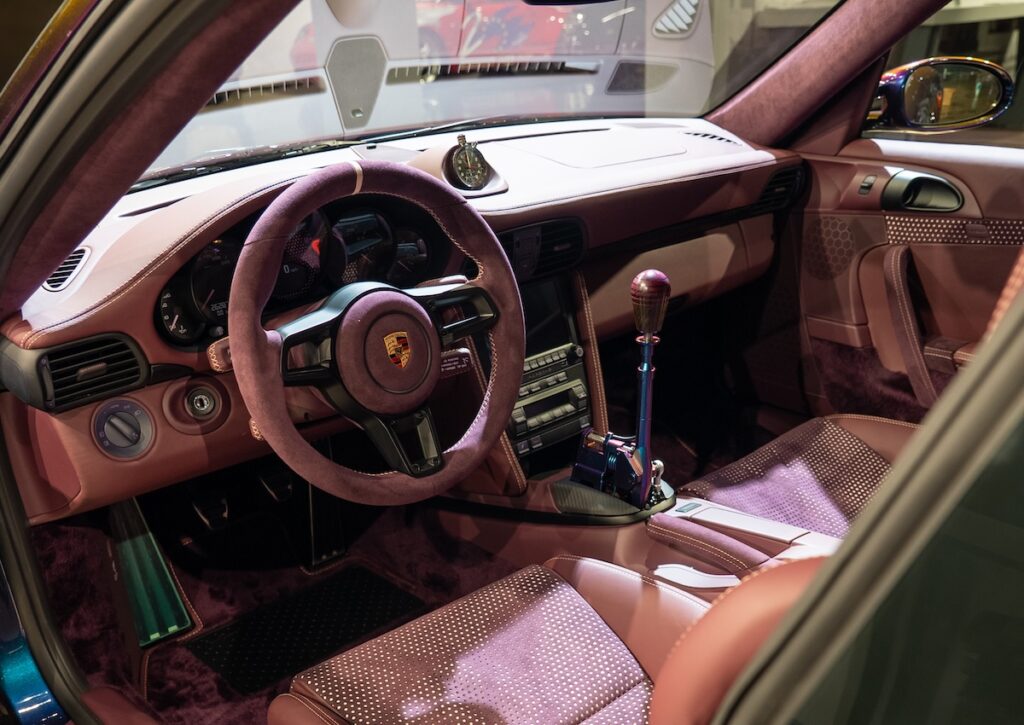 Manthey Racing-equipped 2007 Porsche 997 GT3 MR interior