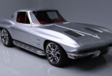 1963 Chevrolet Corvette Custom Split-Window Coupe