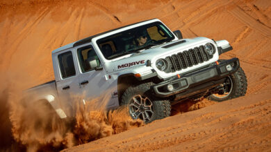 Jeep Mojave kickking up sand in the dunes