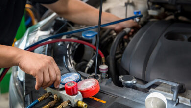 Auto mechanic monitor to check and fixed car air conditioner system