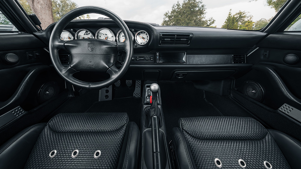 ECD Automotive Design Project Gravetter Porsche interior