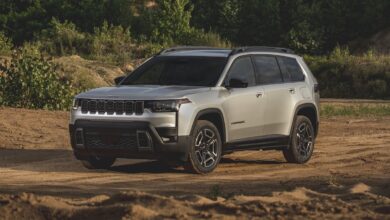 jeep badge of honor 2026 Jeep Cherokee Limited silver