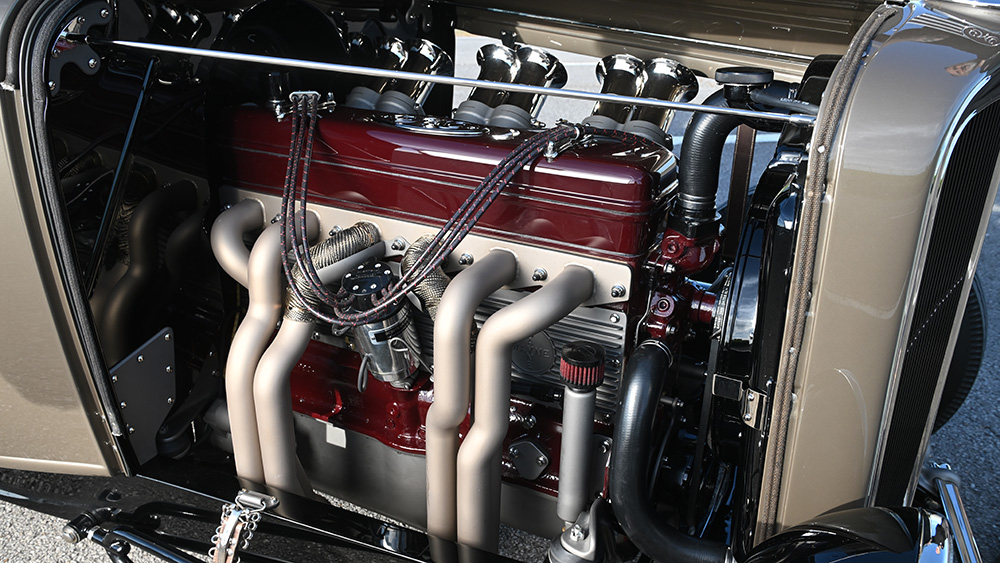 custom 1932 Ford Coupe engine