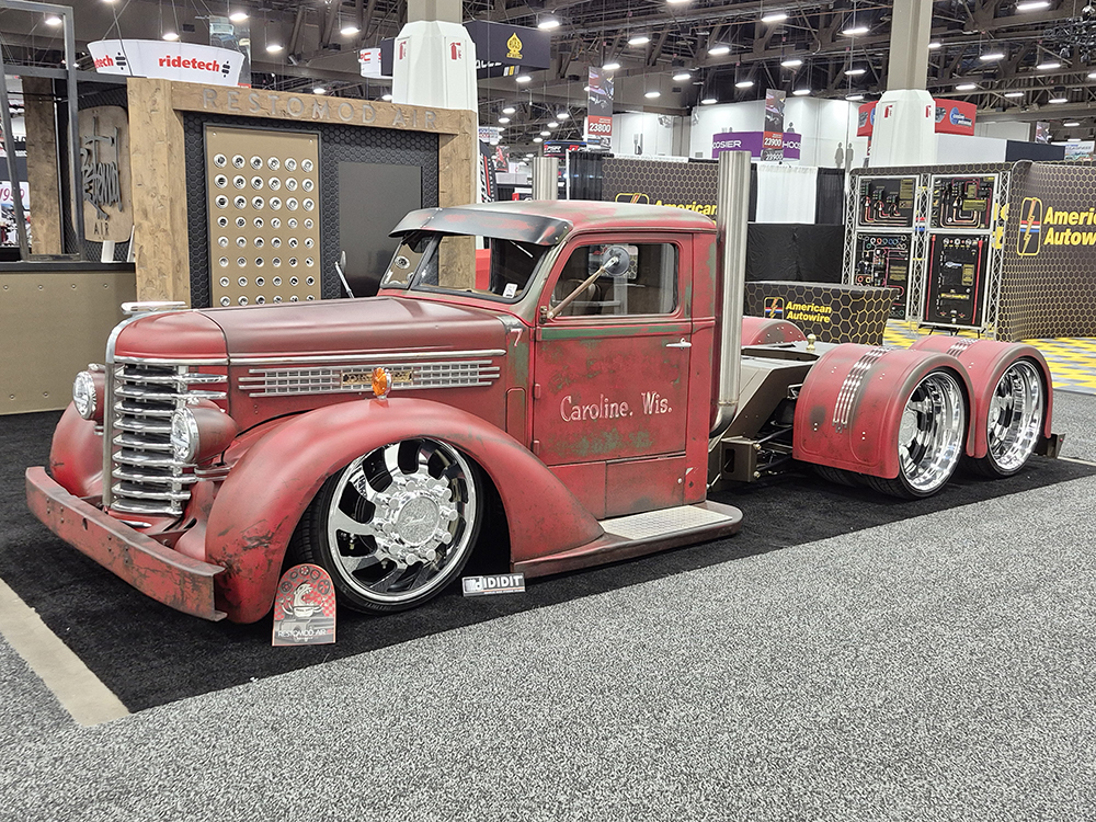 1948 Diamond T 404 Rig 