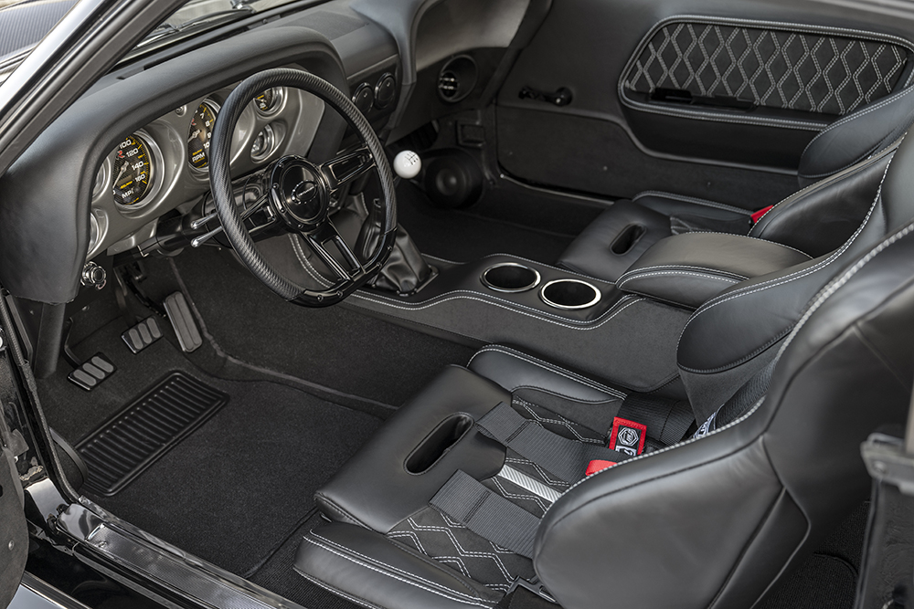 All-Carbon Widebody 1969 Mustang interior