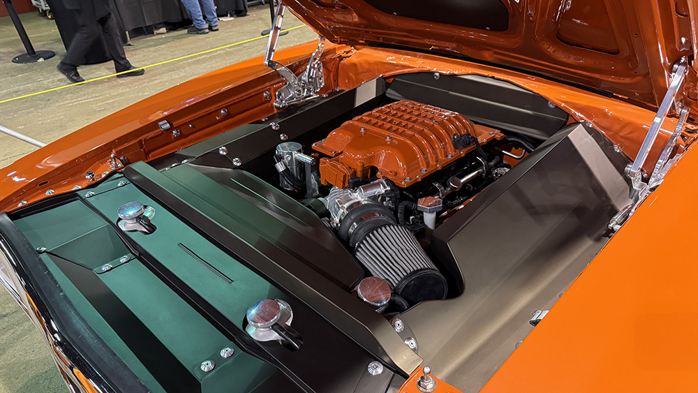 1970 Dodge Charger Custom Coupe engine