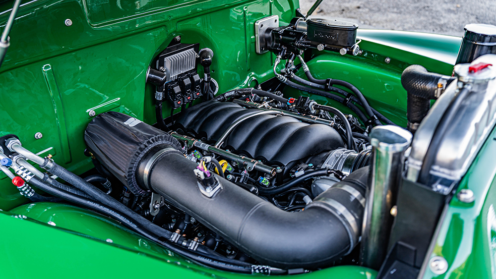 ICON Thriftmaster Old School #30 build engine