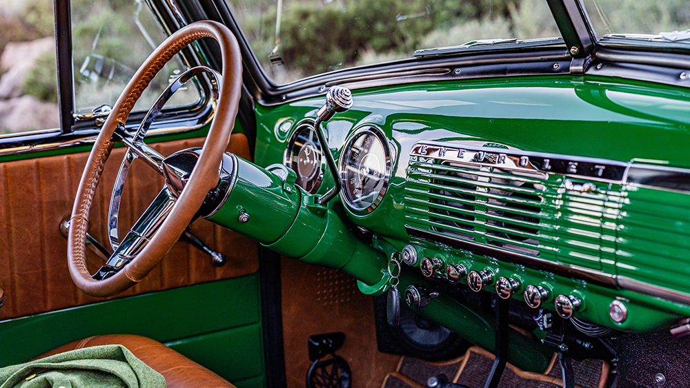 ICON Thriftmaster Old School #30 build interior