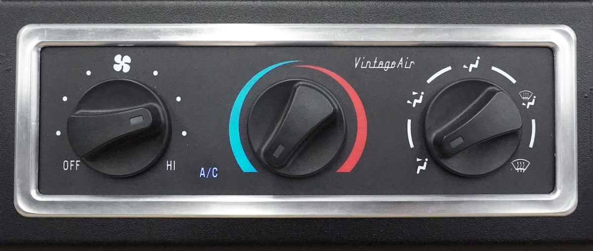 interior vintage air controls