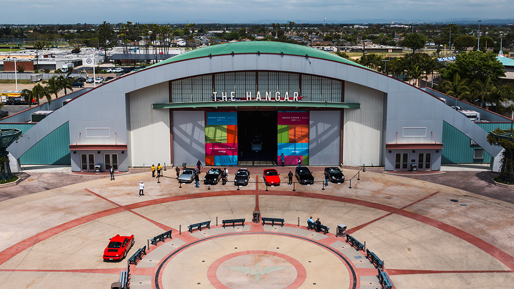 Runway reception at AirWater by Shafik