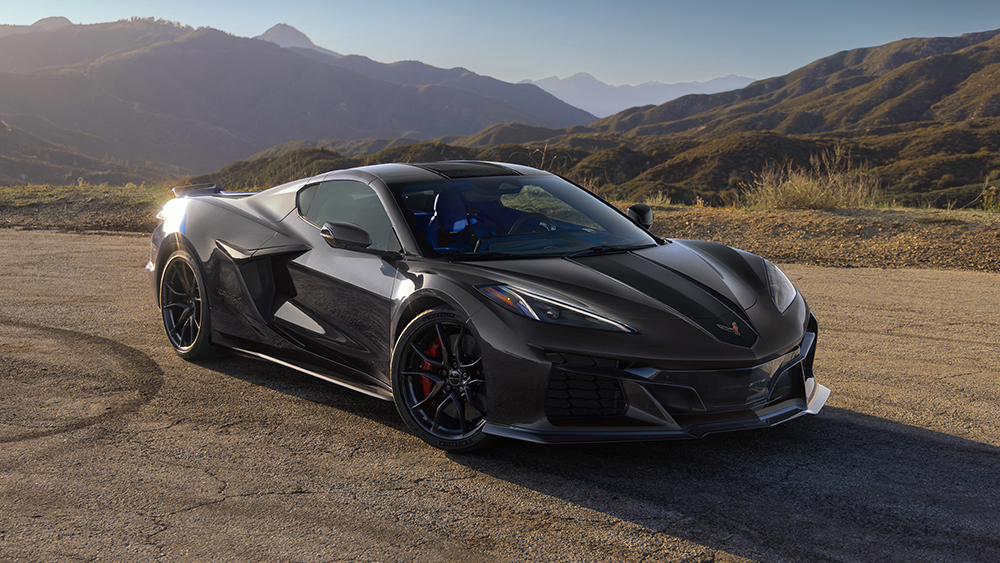 2027 Chevrolet Corvette Grand Sport X front 3/4