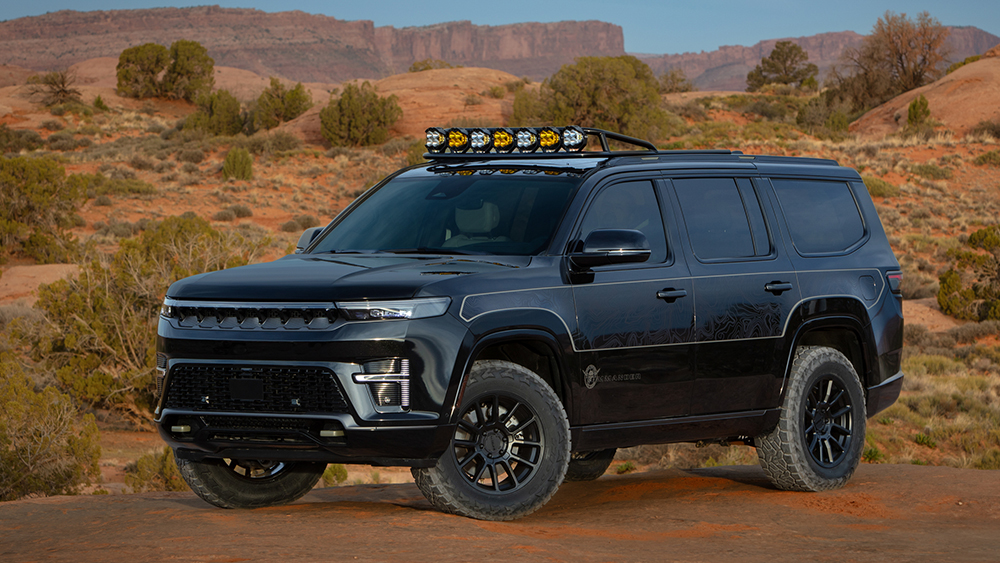Jeep Grand Wagoneer Commander Concept
