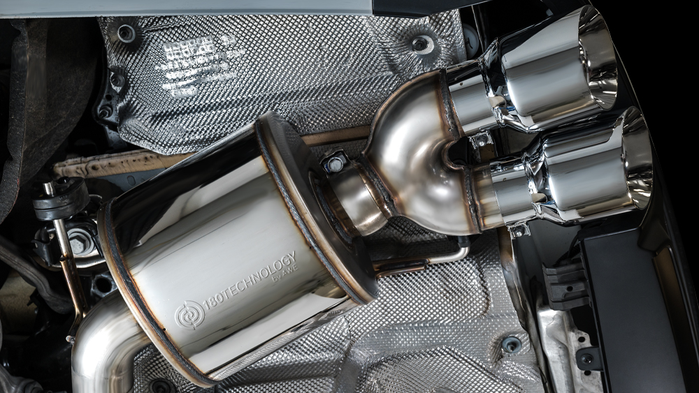 Exhaust systedm with 180 Technology from AWE