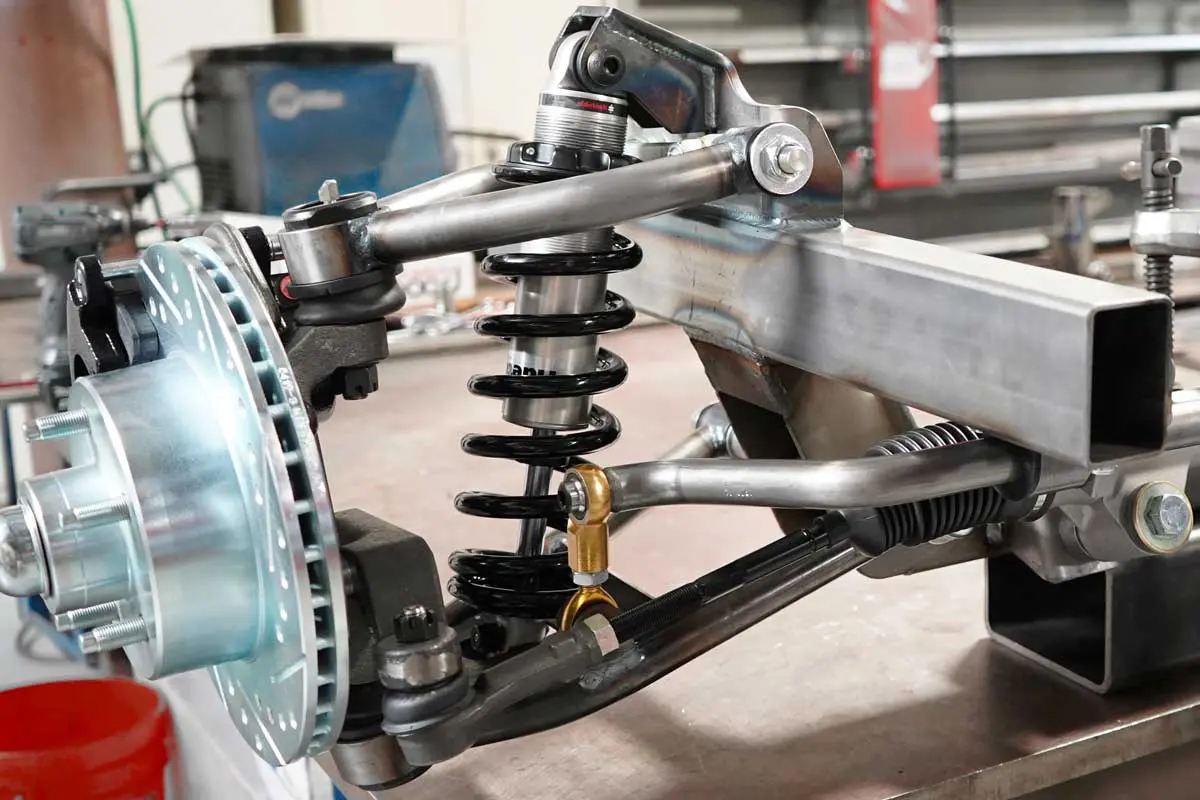 street suspensions tci spring, shock and hub close up