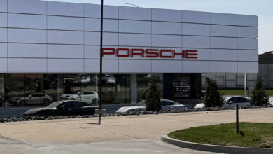 Porsche Des Moines building