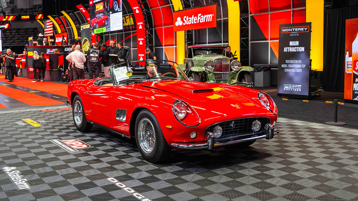 1963 Ferrari 250 GT SWB California Spyder at Mecum Auction