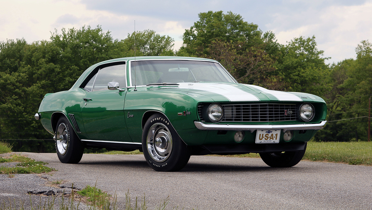 1969 Chevrolet Camaro Z:28 front three-quarter view