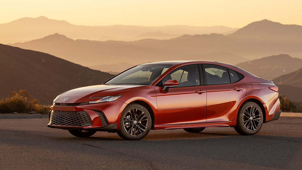 2026 Camry SE AWD Supersonic Red
