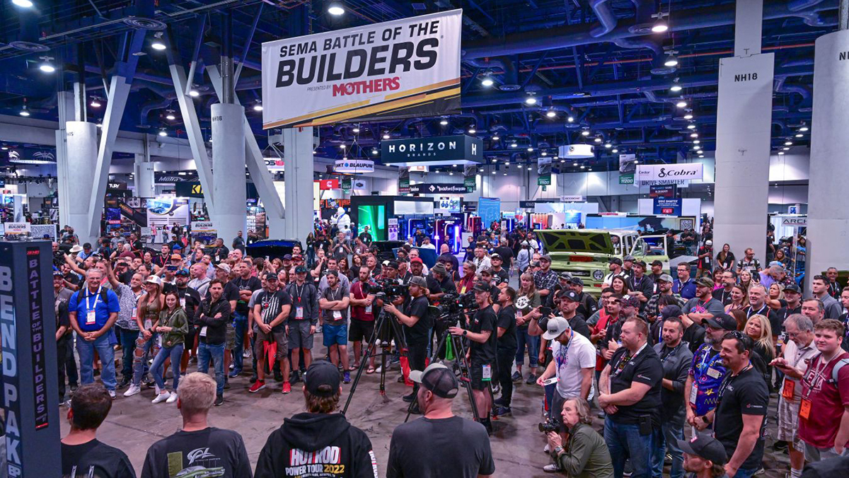 Crowd at Battle of the Builders competition