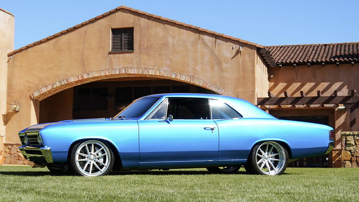 Pro-Touring 1967 Chevelle Custom Coupe from side