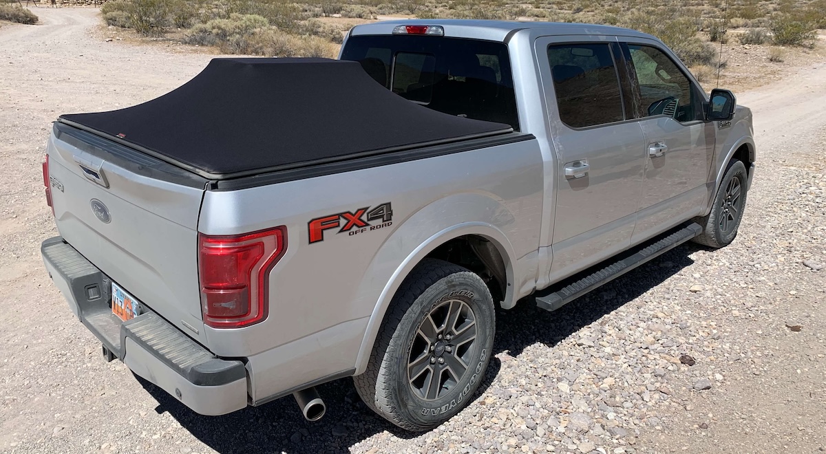 tonneau sawtooth stretch silver ford pickup read quarter