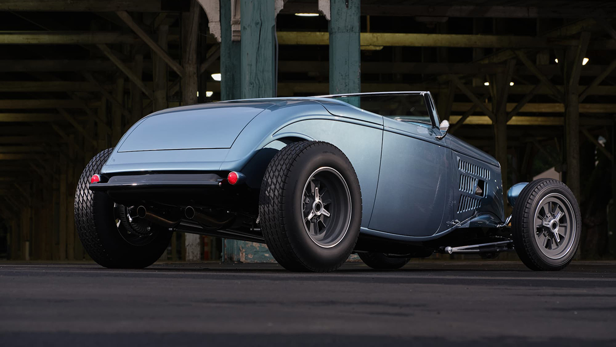 1933 Ford roadster three-quarter rear shot