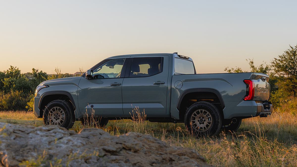 New 2027 Toyota Tundra side view