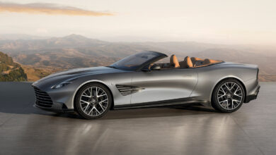 Aston Martin Vanquish 25_05