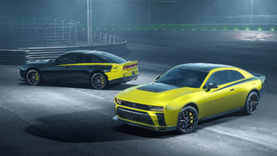 Dodge Super Bee shown in new Sucker Punch exterior color (front) and Diamond Black (rear).