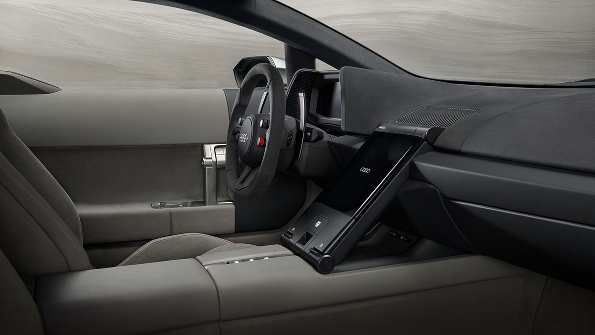 Audi Nuvolari interior