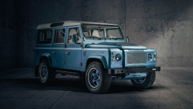 Bespoke Land Rover Defender T110 finished in Hyperion Blue three-quarter front view