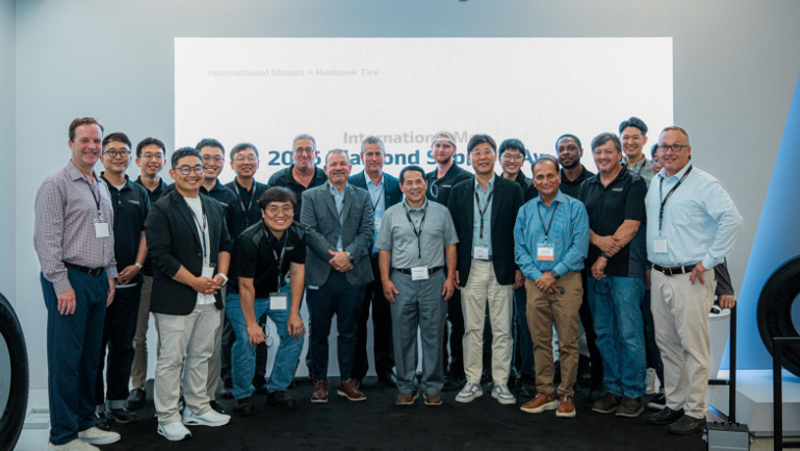 Hankook Tire team accepting award on stage