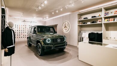 Mercedes-Benz Studio Toronto G-Wagen display