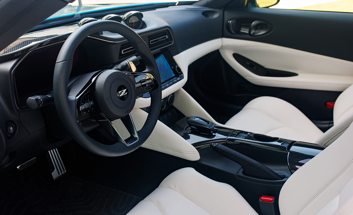 Nissan Z Kaze concept interior