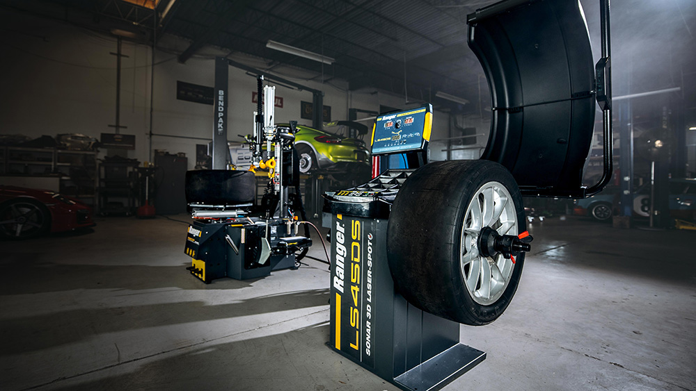 BendPak's Ranger lineup in automotive shop