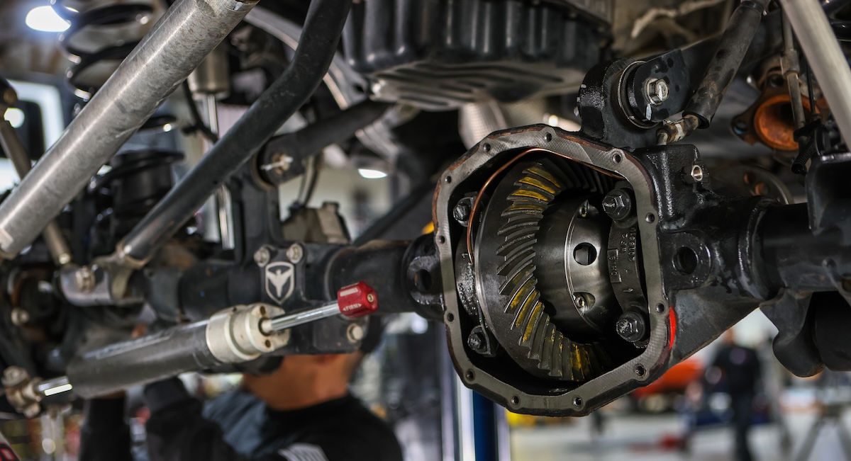 drivetrain yukon gear & axle open differential installed gears visible