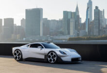 Porsche Mission S in front of Manhattan skyline